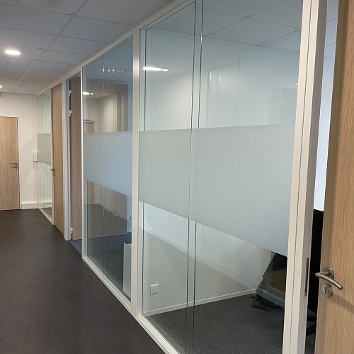 COMATEF - Vitrophanie décorative pour bureau
